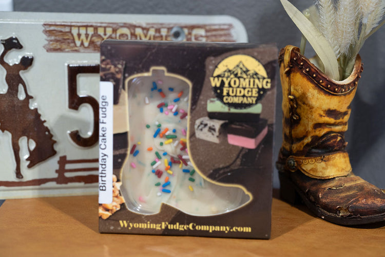 Birthday Cake Fudge 4oz.